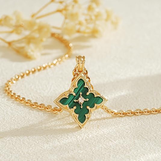 Laurel Gold Emerald Pendant Necklace