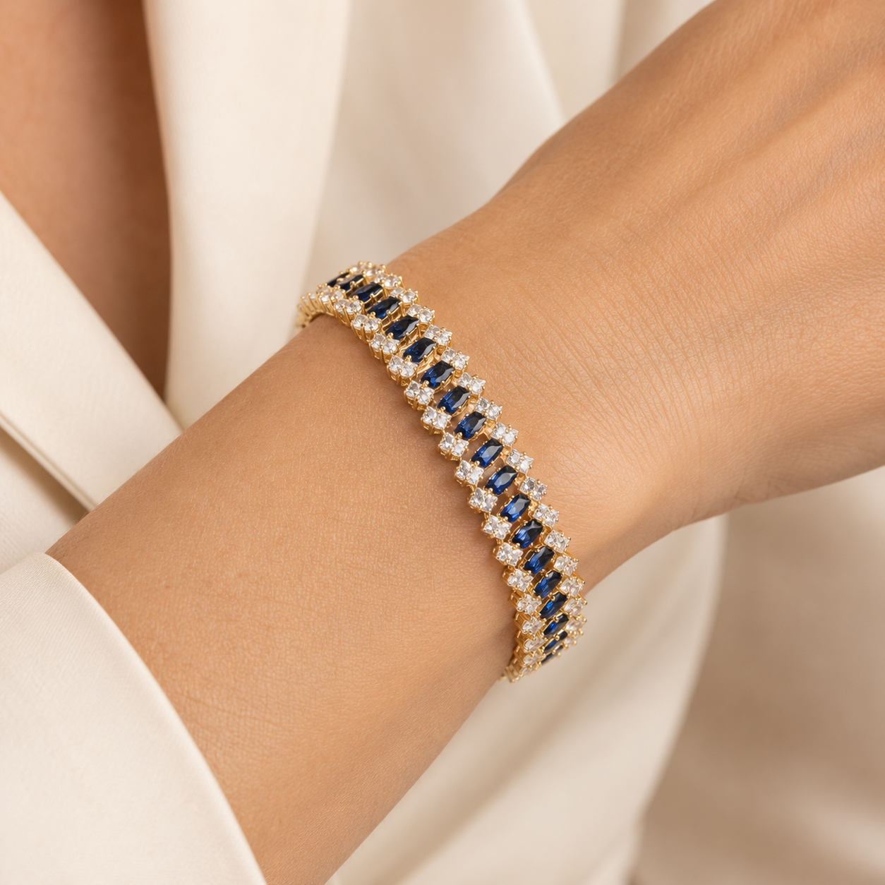 Fiamma Gold Sapphire Bracelet