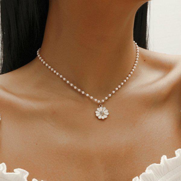 Gianna White Gold Pearl Necklace