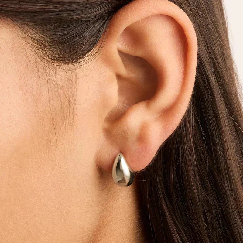 Marcella White Gold Drop Earrings