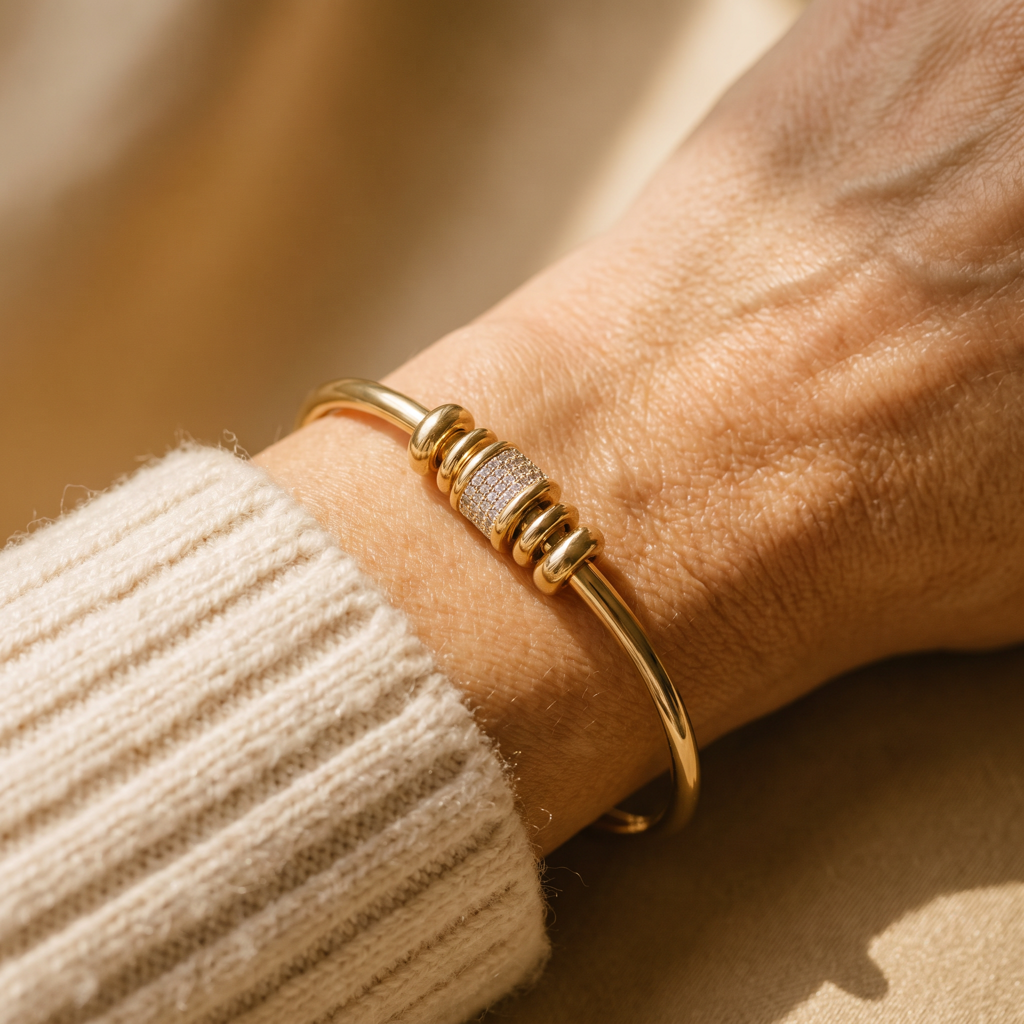 Quinn Gold Bracelet