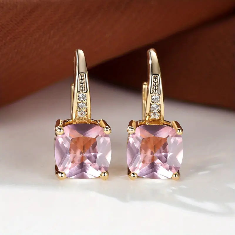 Wynne Gold Hoop Earrings