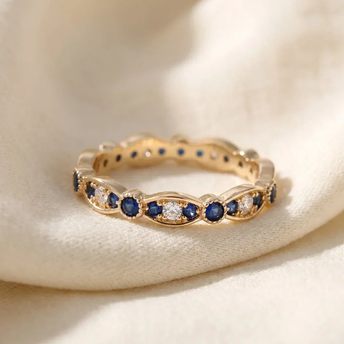 Rita Gold Sapphire Ring