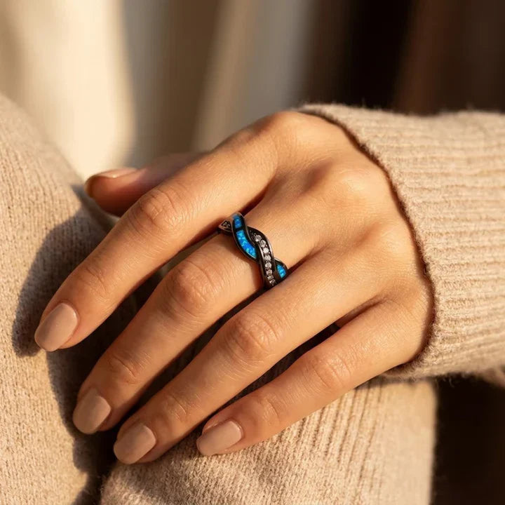 Thessia Sapphire Ring