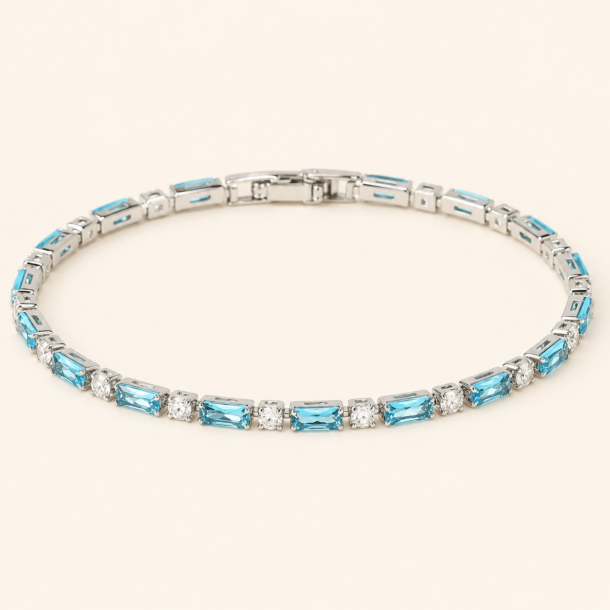 Lucinda White Gold Bracelet