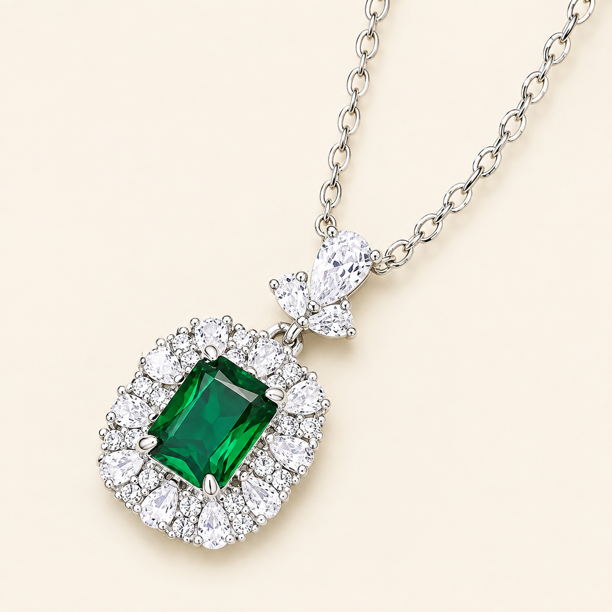 Meliora White Gold Emerald Necklace
