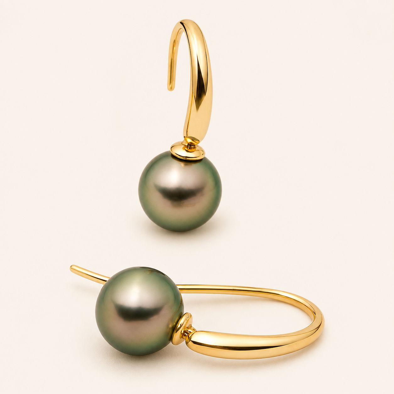 Justine Gold Pearl Earrings