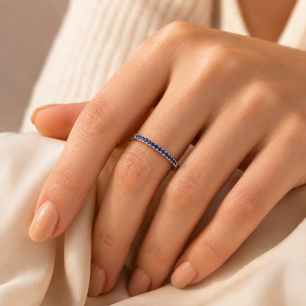 Soraya White Gold Sapphire Ring