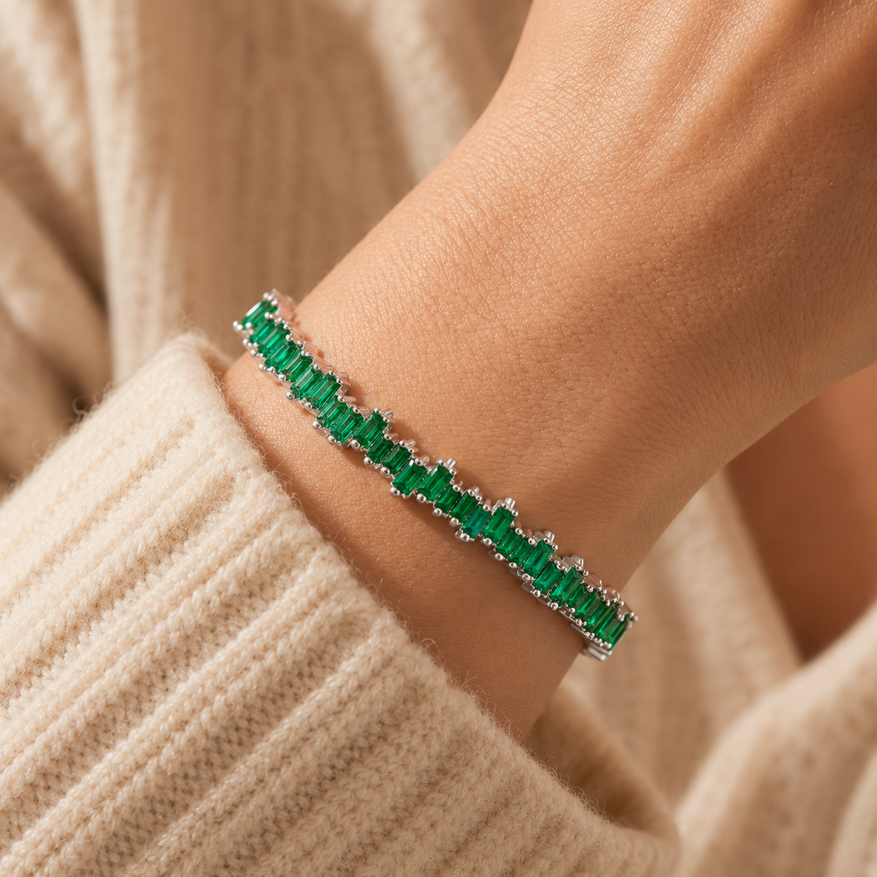 Milena White Gold Emerald Bracelet