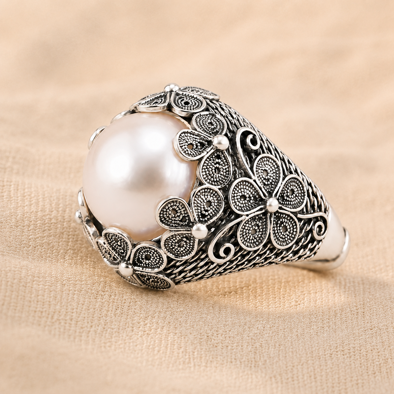 Gabriella White Gold Pearl Ring
