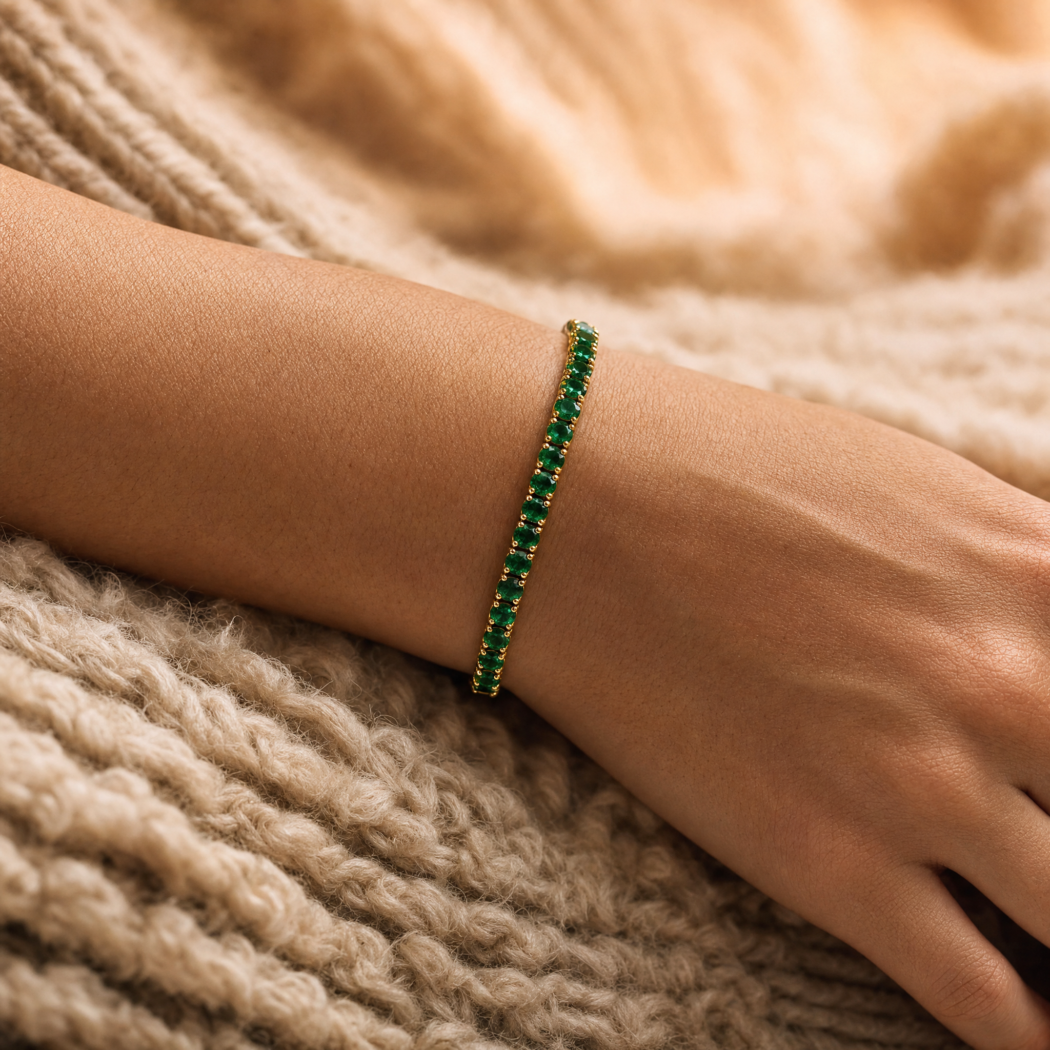 Aliona Gold Bracelet