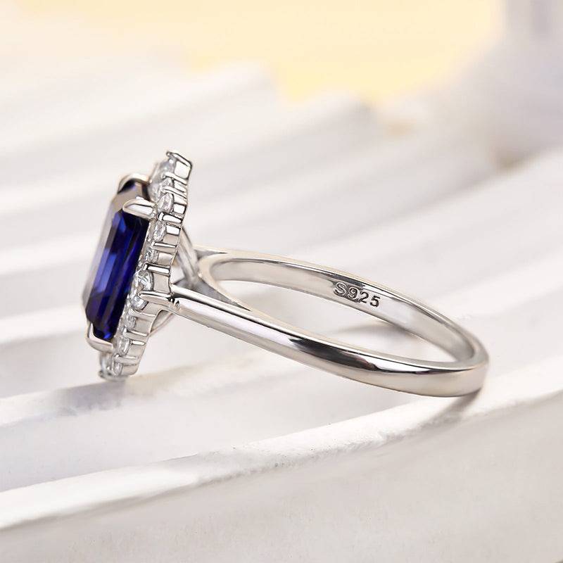 Miriam White Gold Sapphire Ring