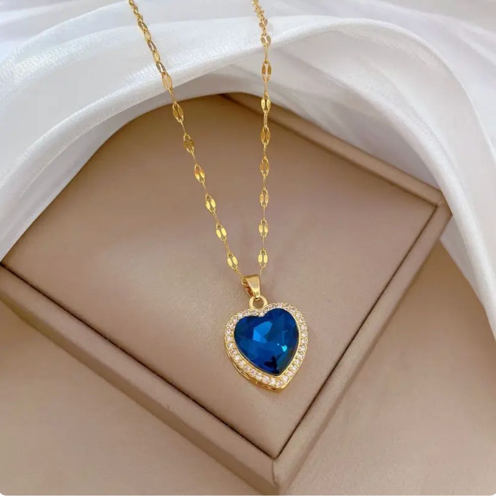 Jaselle Heart Necklace